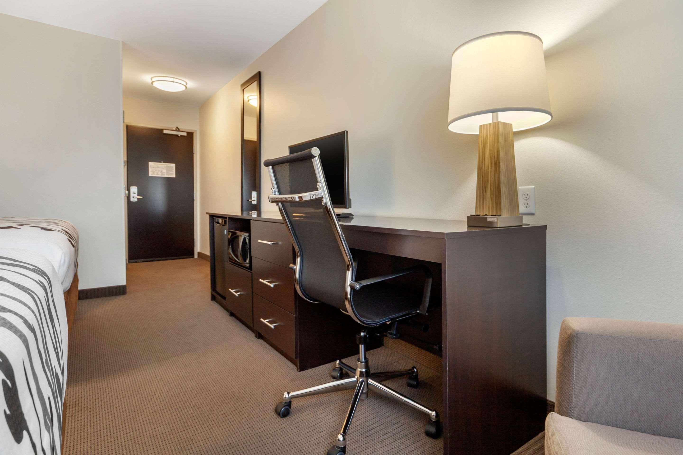 Sleep Inn & Suites Devils Lake Εξωτερικό φωτογραφία