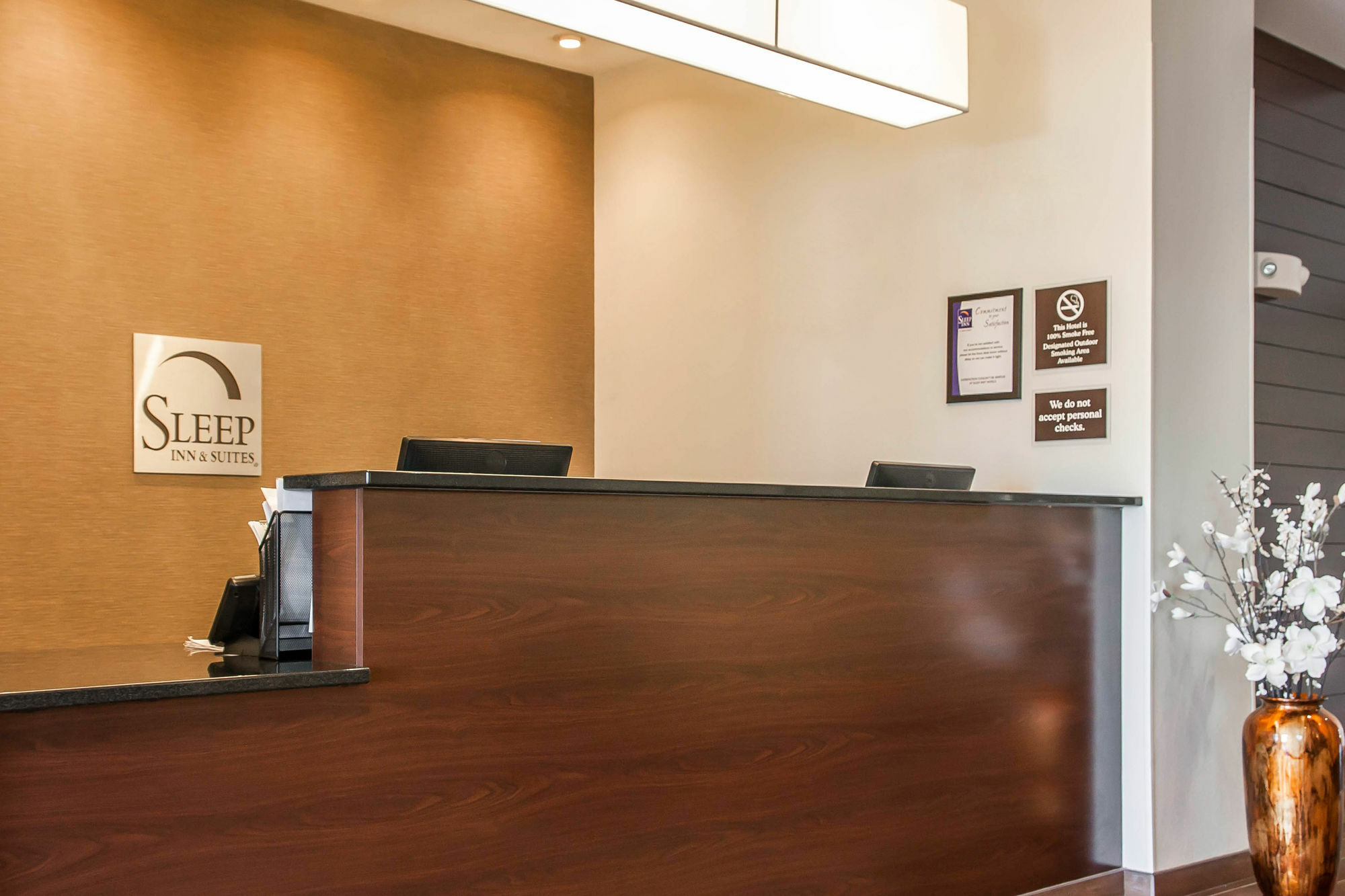 Sleep Inn & Suites Devils Lake Εξωτερικό φωτογραφία